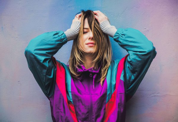 How Can You Style Simple Bermuda Shorts for a Trendy Summer Look?